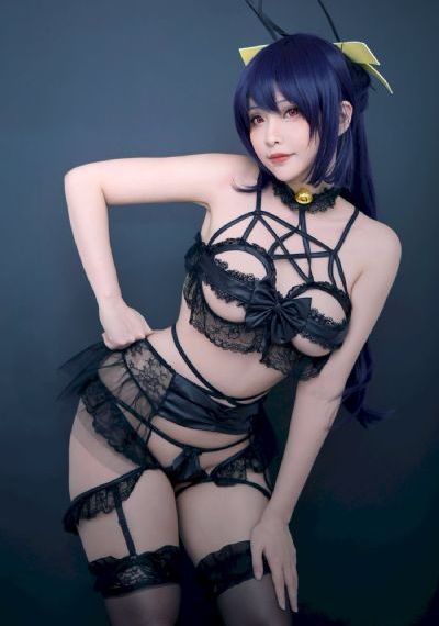 欧美激情偷乱人伦小说视频_720免费高清观看