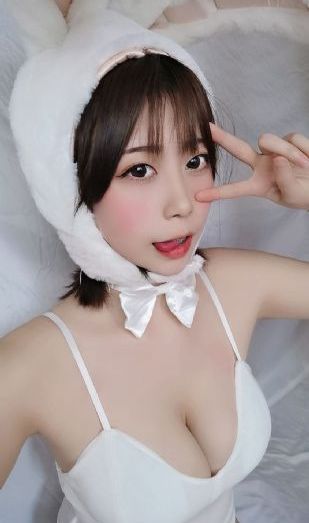 国产精品综合亚洲欧美在线_超清高清视频播放