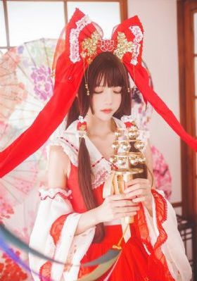 谁有毛片_超清高清迅雷在线观看